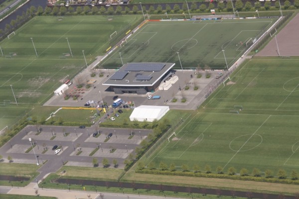 Wending uit de luch 060516